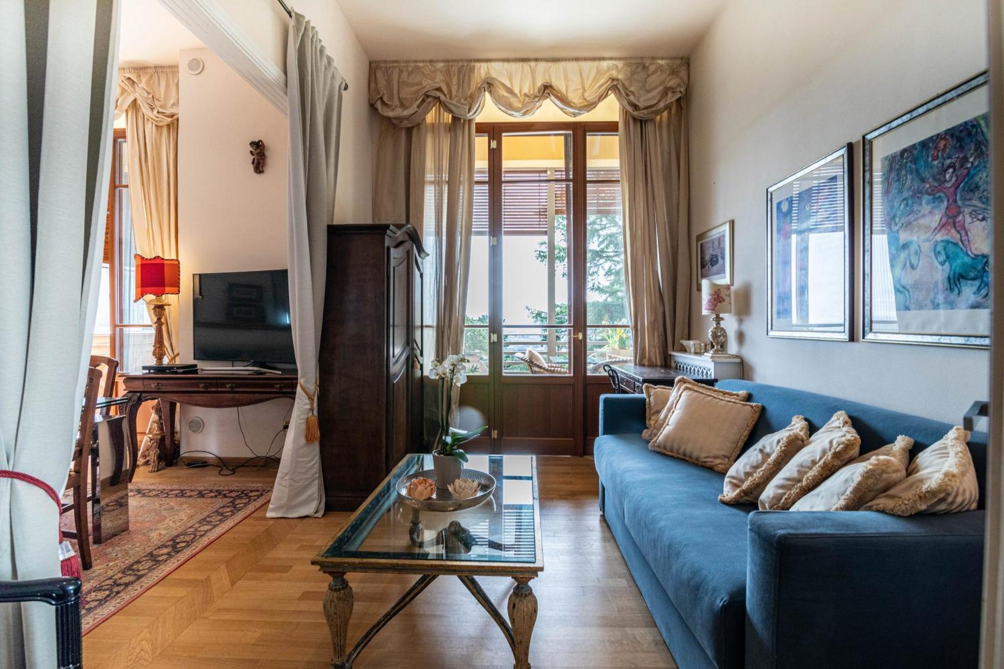 Porta Tufi Luxury Apartment With Private Parking! Siena Zewnętrze zdjęcie